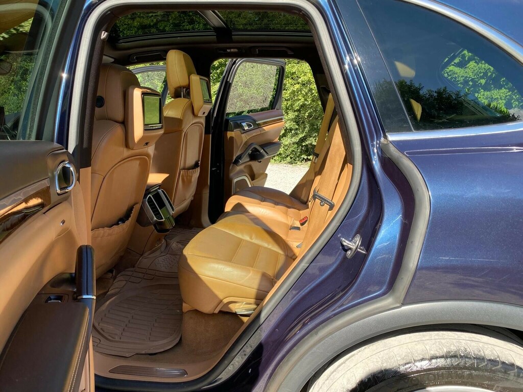 Porsche Cayenne 245 Tiptronic S Pan Roof, 20 Alloys  #18