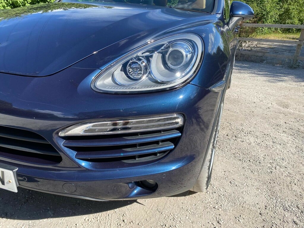 Porsche Cayenne 245 Tiptronic S Pan Roof, 20 Alloys  #12