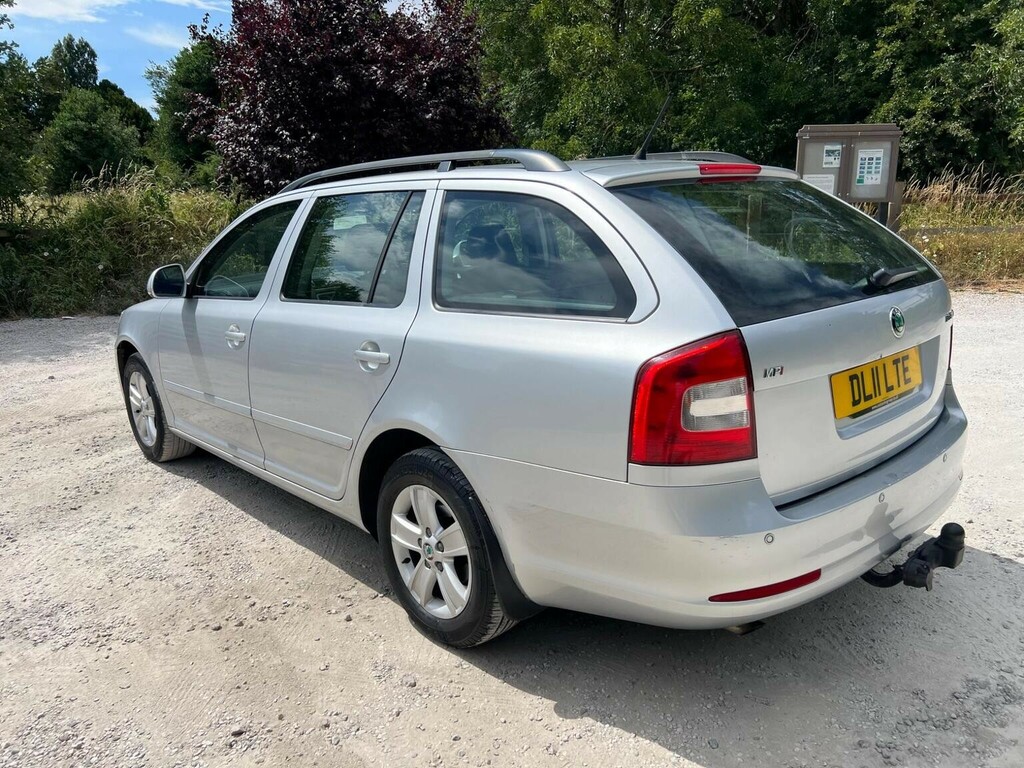 Skoda Octavia Estate 1.6 Mpi Se Euro 5 201111 Grey #5