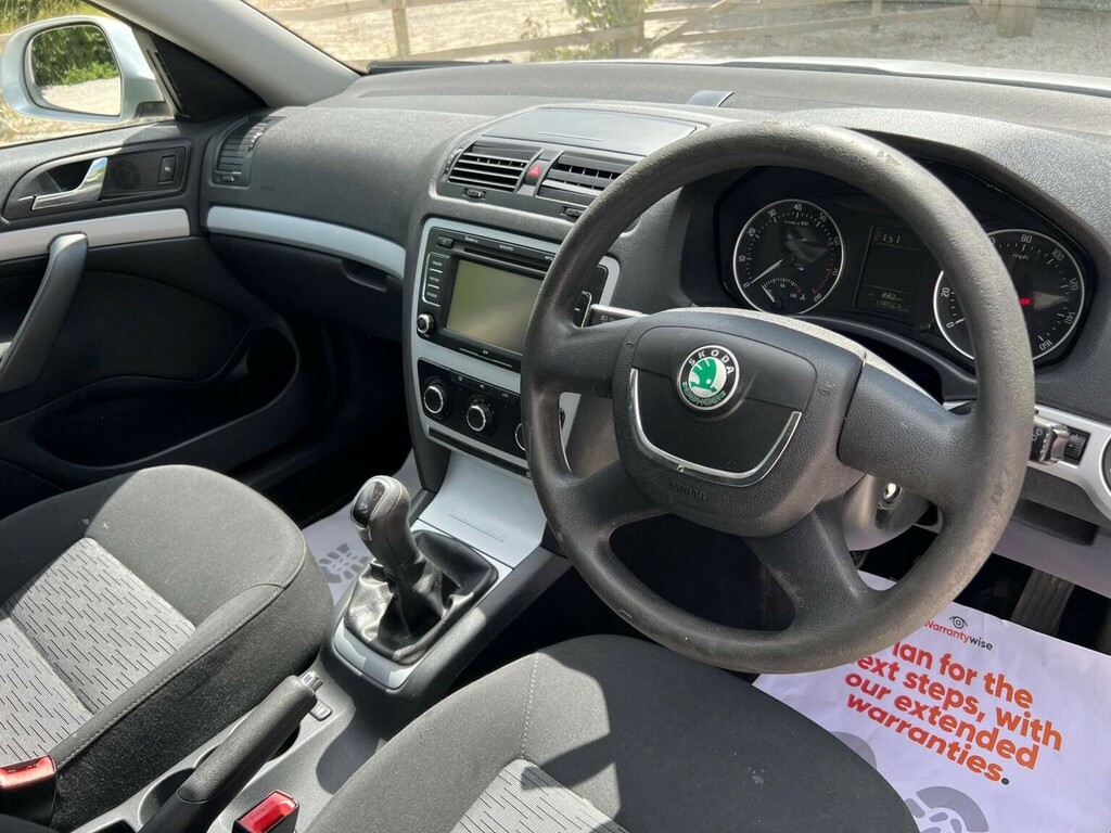 Skoda Octavia Estate 1.6 Mpi Se Euro 5 201111 Grey #10
