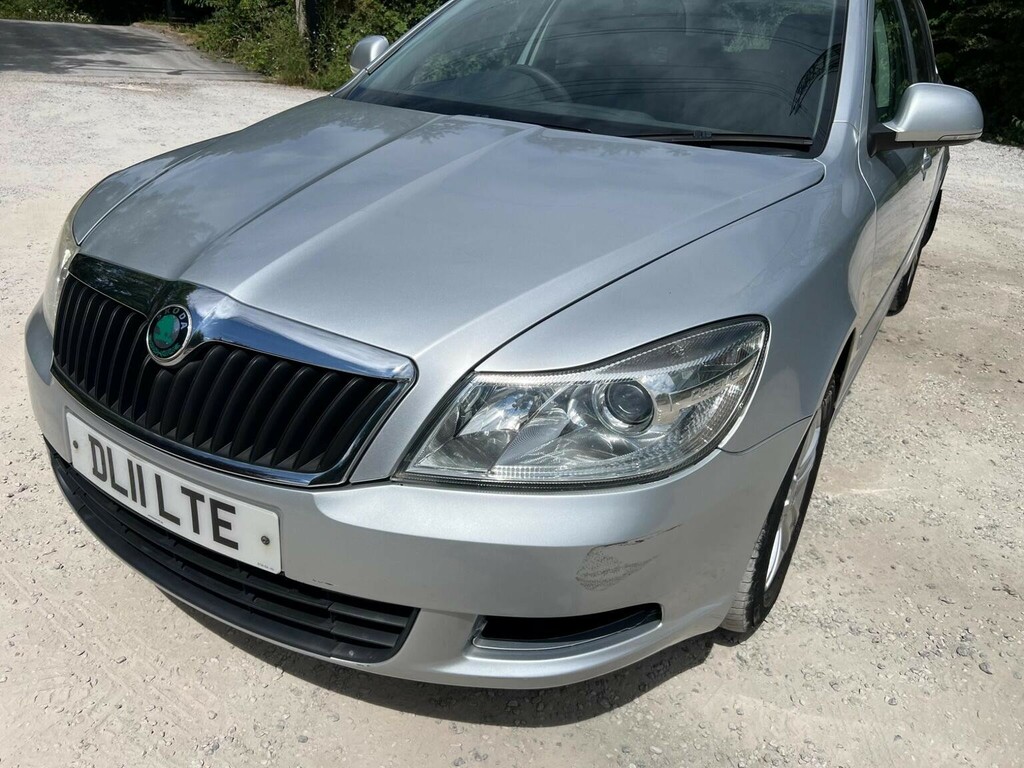 Skoda Octavia Estate 1.6 Mpi Se Euro 5 201111 Grey #19