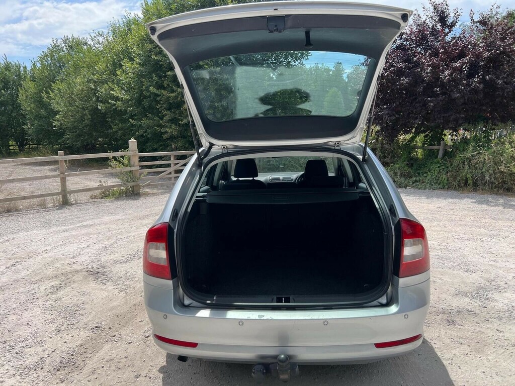 Skoda Octavia Estate 1.6 Mpi Se Euro 5 201111 Grey #13