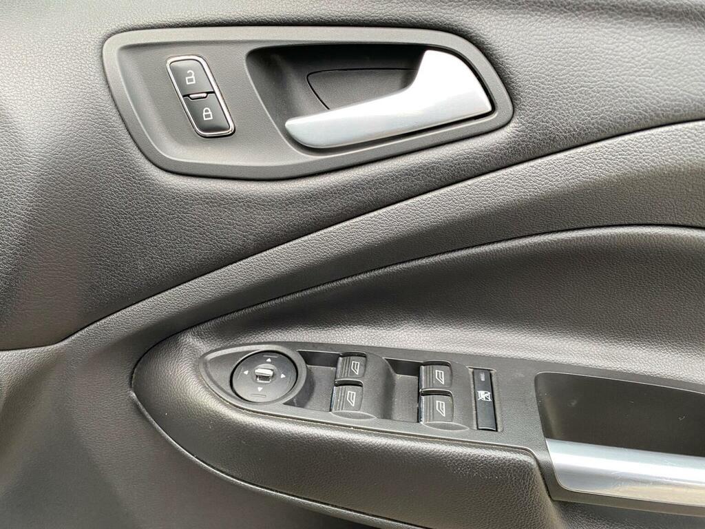 Ford Kuga Kuga Titanium 4X2 Tdci White #35