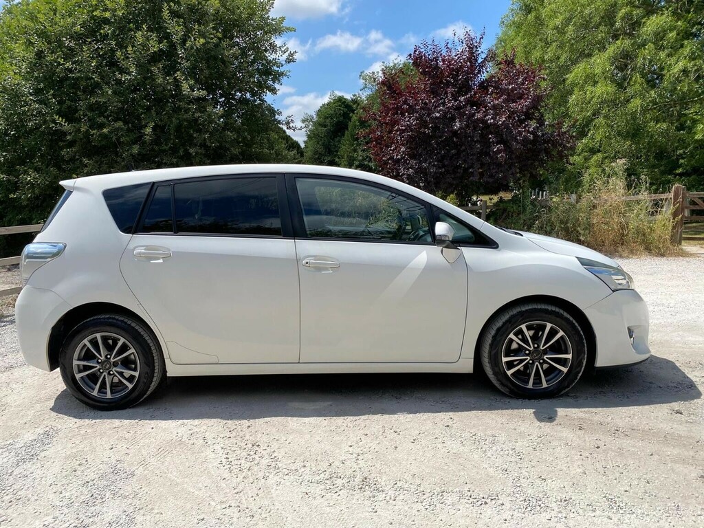 Toyota Verso Excel D-4d Blue #8