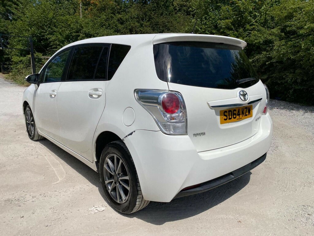 Toyota Verso Mpv 1.6 D-4d Icon Euro 5 Ss 201464 White #5