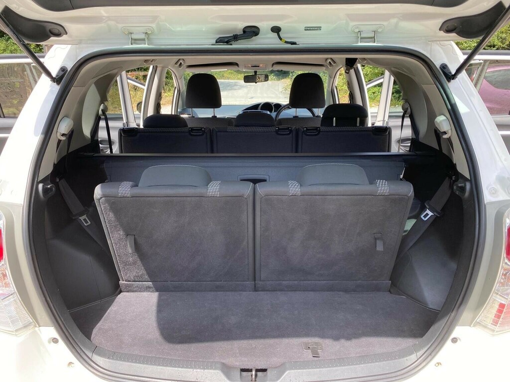 Toyota Verso Excel D-4d Blue #14