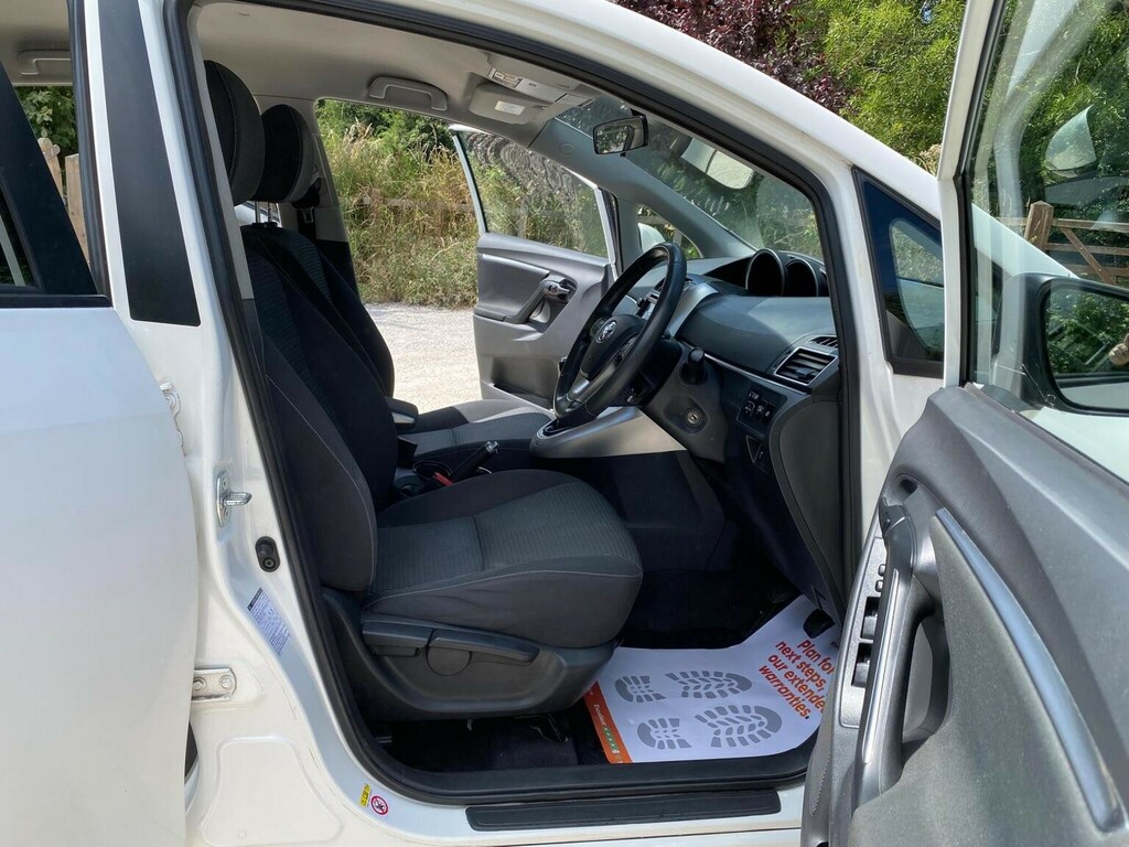 Toyota Verso Excel D-4d Blue #11