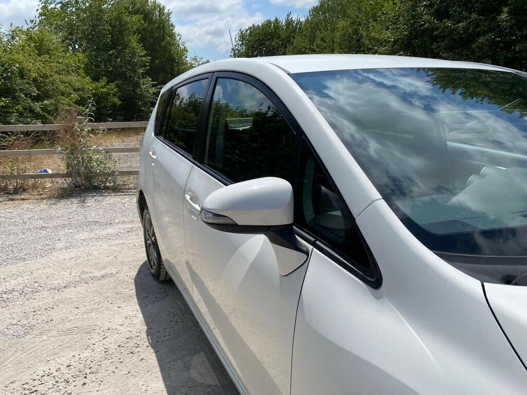 Toyota Verso Excel D-4d Blue #25