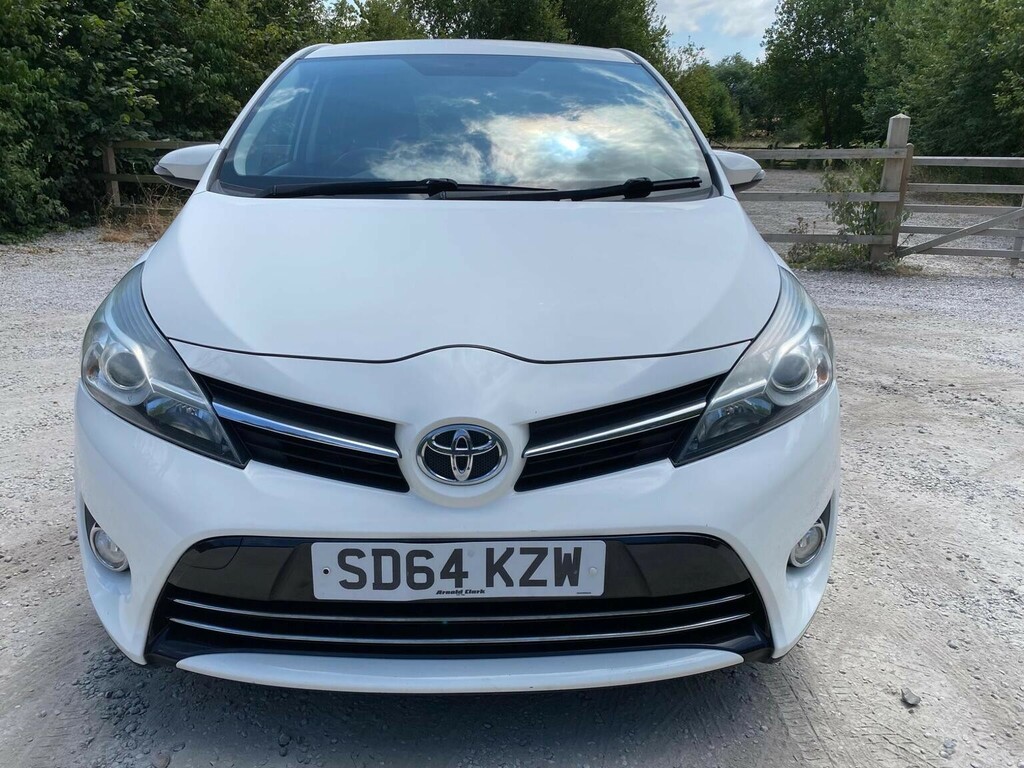 Toyota Verso Mpv 1.6 D-4d Icon Euro 5 Ss 201464 White #2