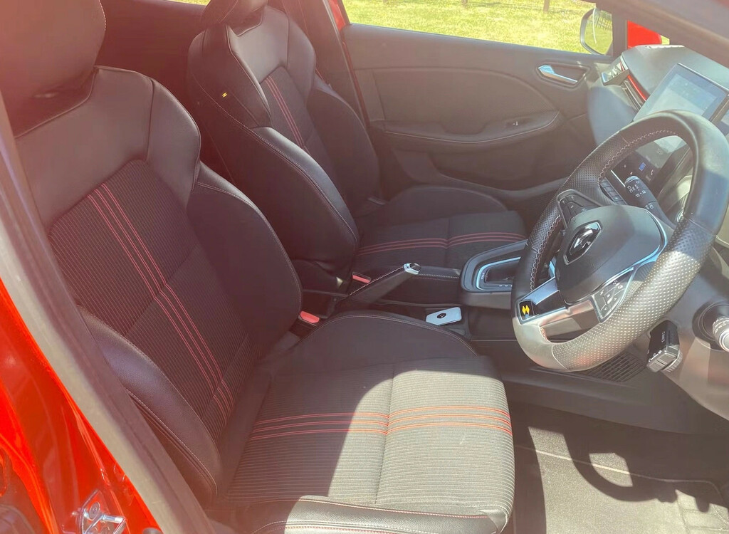 Renault Clio 1.6 E-tech Hybrid 140 Rs Line Hatchback P Red #3