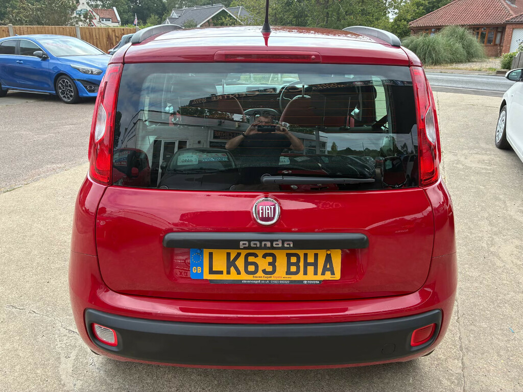 Fiat Panda 1.2 Lounge Hatchback Red #5