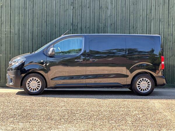 Toyota PROACE 1.6D Icon Medium Panel Van Mwb Euro 6 Ss 6Dr Black #5