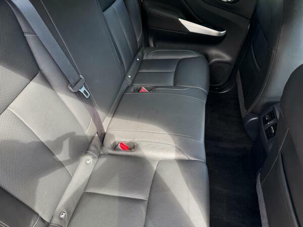 Nissan Navara Pickup Grey #17