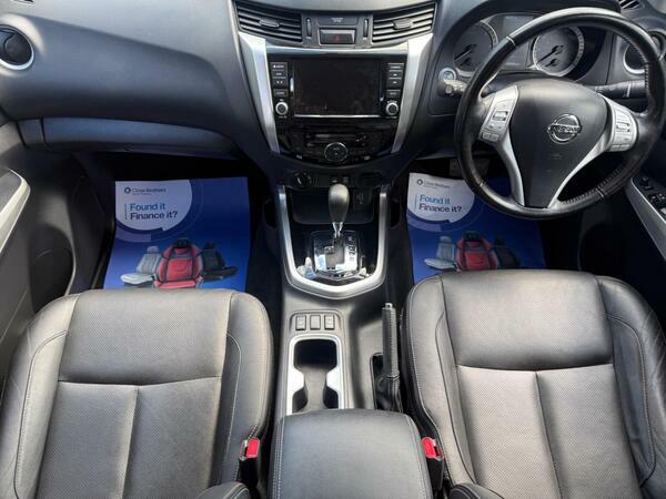 Nissan Navara Pickup Grey #6