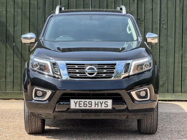 Nissan Navara 2.3 Dci Tekna 4Wd Euro 6 Ss Black #3