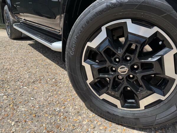 Nissan Navara 2.3 Dci Tekna 4Wd Euro 6 Grey #32