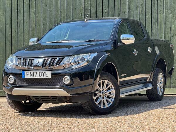 Mitsubishi L200 2.4 Di-d Dc Barbarian 4Wd Euro 6 Black #5