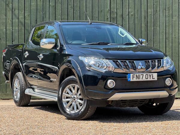 Mitsubishi L200 2.4 Di-d Dc Barbarian 4Wd Euro 6 Black