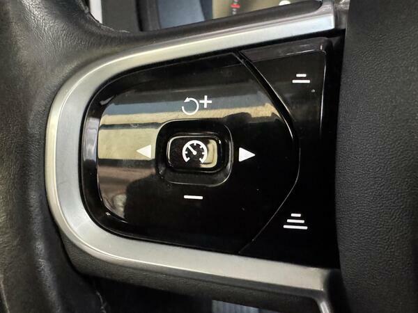 Volvo XC90 D5powerpulseawd Inscription Phone Int F Silver #21