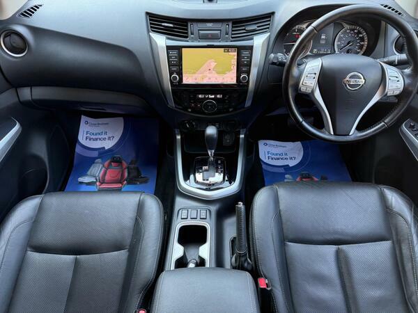 Nissan Navara 2.3 Dci Tekna 4Wd Euro 6 Grey #2