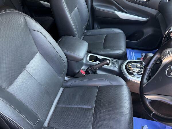 Nissan Navara 2.3 Dci Tekna 4Wd Euro 6 Grey #5