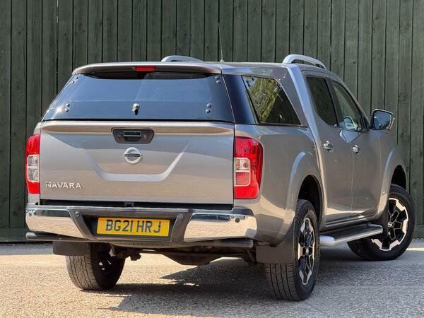 Nissan Navara Double Cab Pick Up Tekna 2.3Dci 190 Tt 4Wd 20 White #22