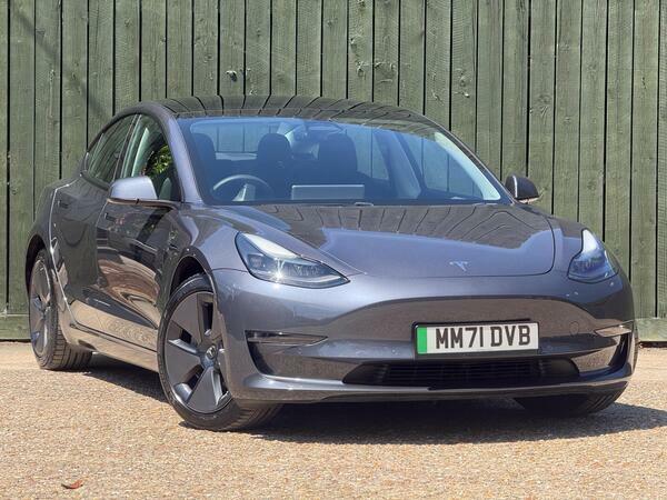 Tesla Model 3 Dual Motor Long Range 4Wde Grey