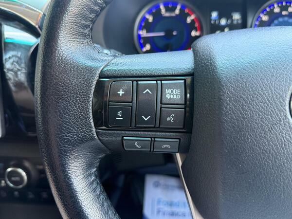 Toyota HILUX Hilux Invincible D-4d 4Wd Double Cab Black #30