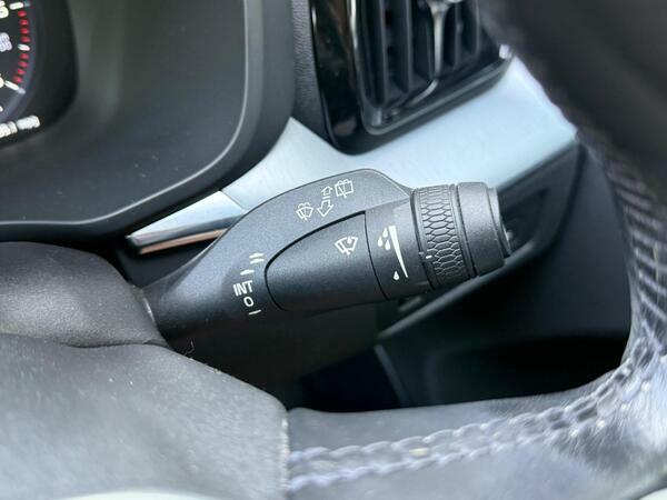 Volvo XC60 2.0 T8 390 Hybrid R-design Pro Awd Geartroni #24