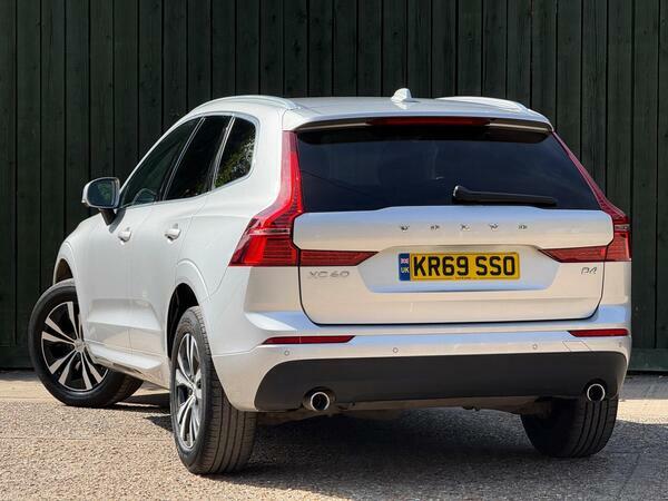 Volvo XC60 2.0 T8 390 Hybrid R-design Pro Awd Geartroni #10