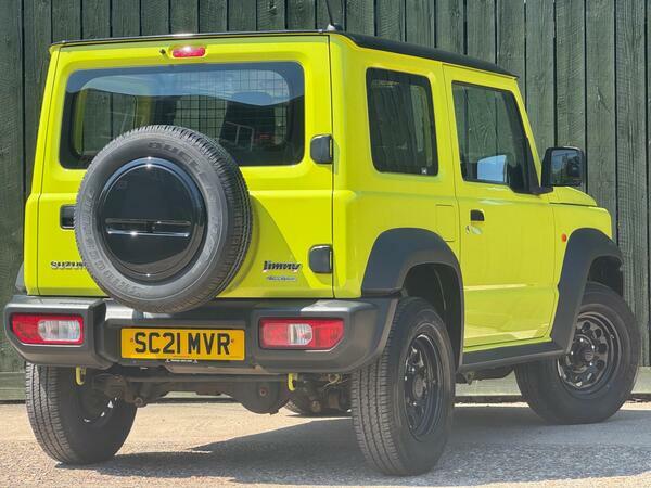 Suzuki Jimny White #15