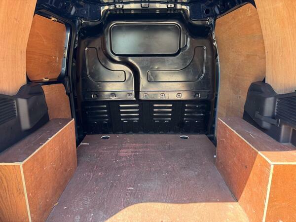 Ford Transit Courier Courier Black #35