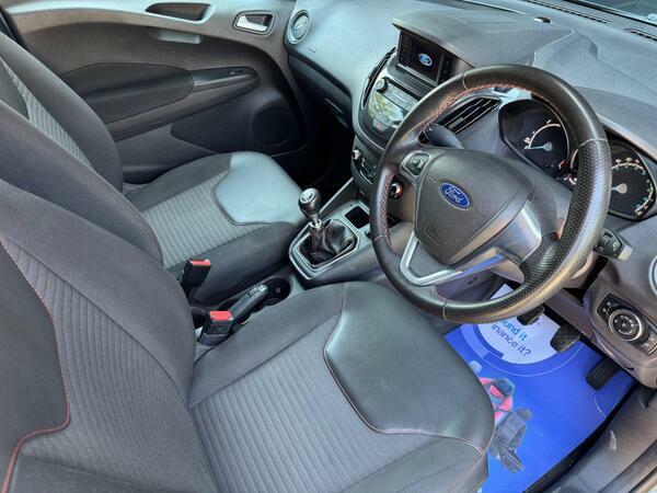 Ford Transit Courier 1.5 Tdci Sport L1 Euro 6 MA21LVW Blue #2