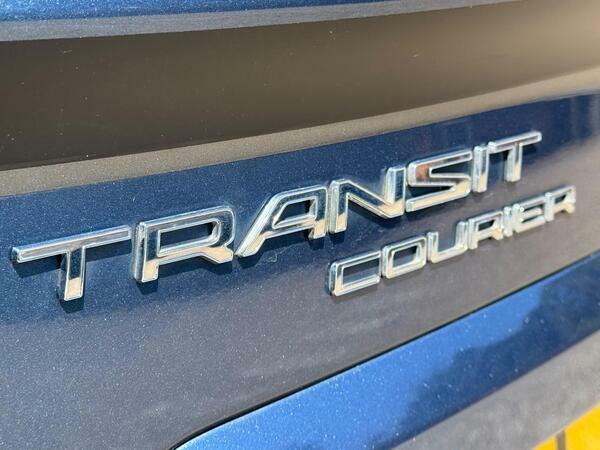 Ford Transit Courier Courier Black #43