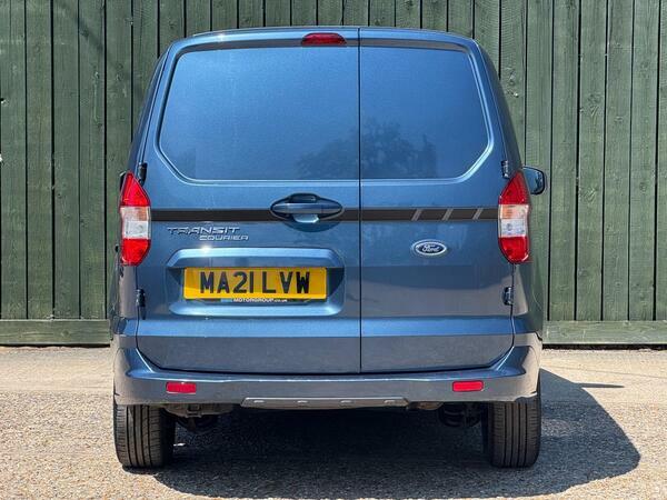 Ford Transit Courier Courier Black #11