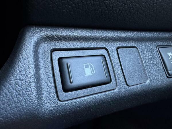 Nissan Navara Dci N-guard Shr Dcb Grey #26