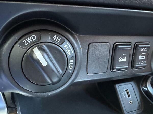 Nissan Navara Dci N-guard Shr Dcb Grey #19