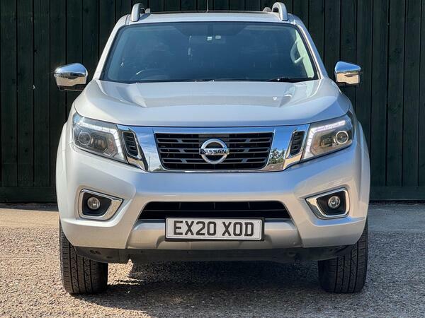 Nissan Navara 2.3 Dci Tekna 4Wd Euro 6 Silver #3