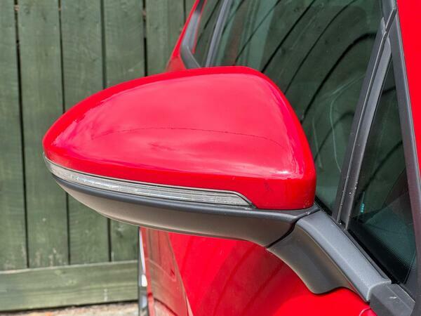 Volkswagen Golf Petrol White #50