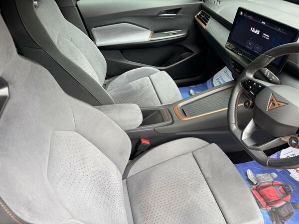 Cupra Born E-boost 58Kwh V3 Grey #6