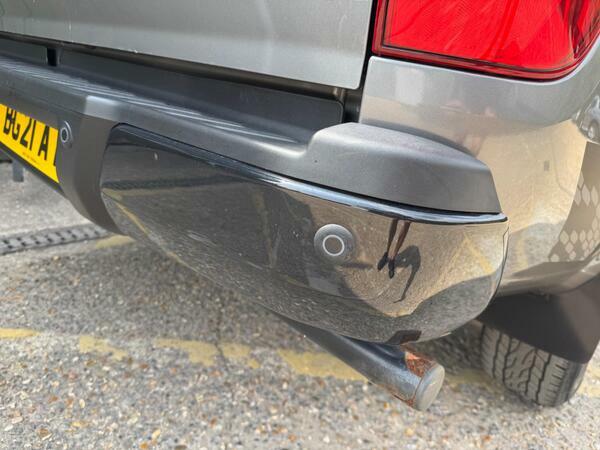 Nissan Navara Dci Tekna Shr Dcb Black #53