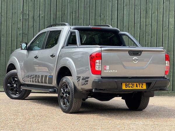Nissan Navara Dci Tekna Shr Dcb Black #11
