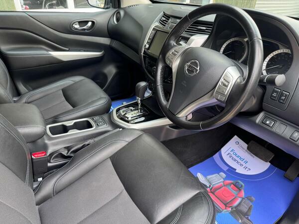 Nissan Navara 2.3 Dci N-guard 4Wd Euro 6 Grey #4