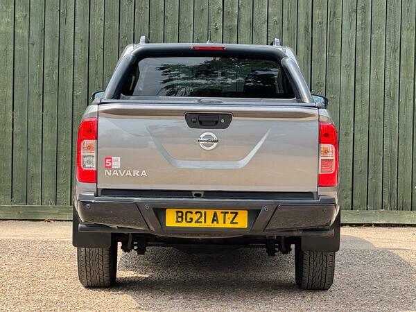 Nissan Navara Dci Tekna Shr Dcb Black #13