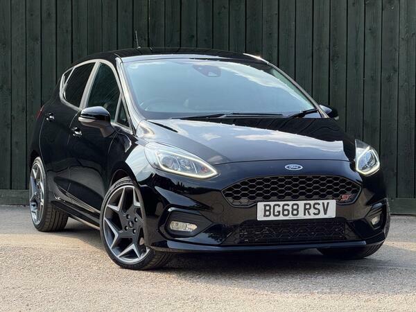 Ford Fiesta 1.5 Ecoboost St-3  #1