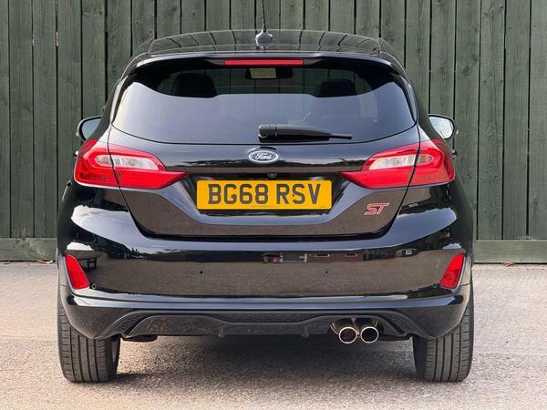 Ford Fiesta 1.5 Ecoboost St-3  #17