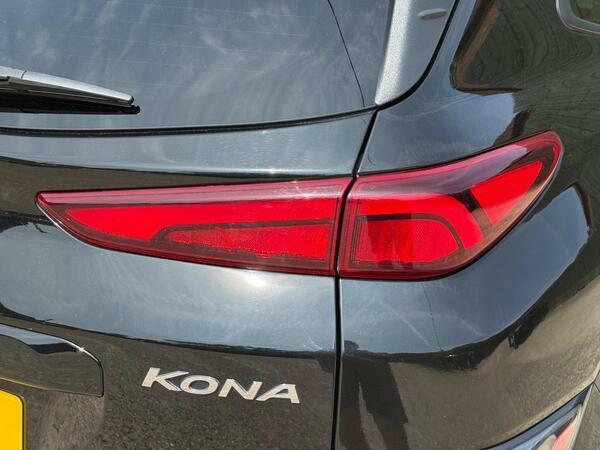 Hyundai Kona Premium Grey #33