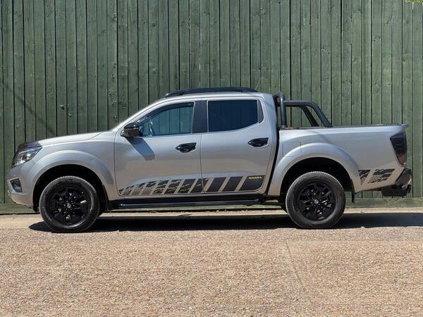 Nissan Navara Dci Tekna Shr Dcb Black #7