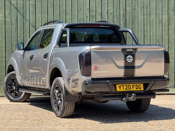 Nissan Navara Dci Tekna Shr Dcb Black #9