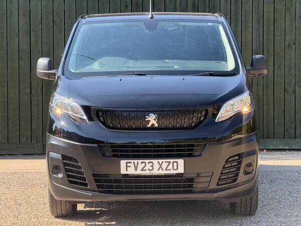 Peugeot Expert 1.5 Bluehdi 1000 Professional Premium Standard Pan Black #4